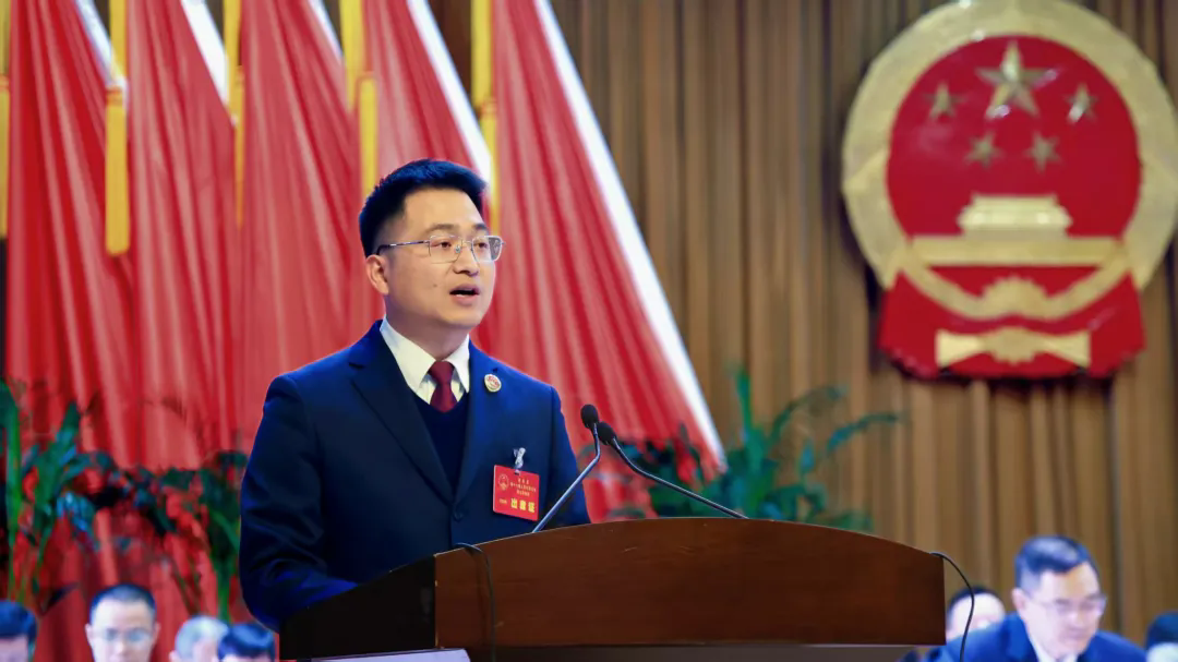 Ϳ�پ�ͬ־ȫƱ��ѡ�°���������Ժ��쳤��